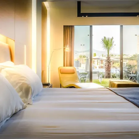 September Hotel 5*